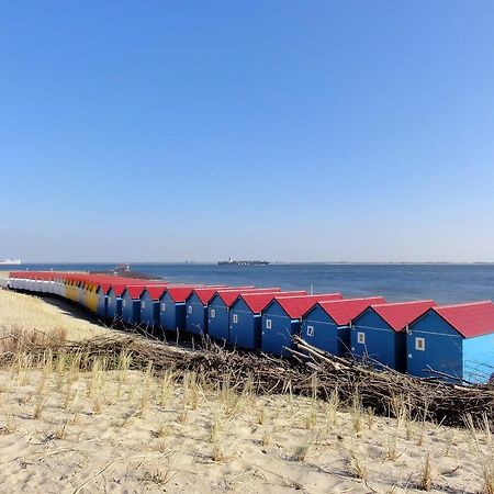 B & B Het Strandhuis 弗利辛恩 外观 照片